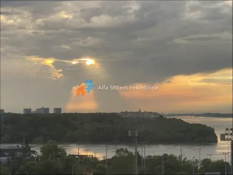 Izdavanje, trosoban stan, 193m², Stari Grad, Beograd - image 28