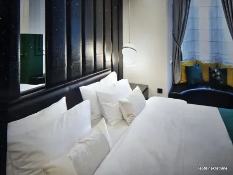 Izdavanje, poslovni prostor, 800m², Ruma, Srbija - image 3