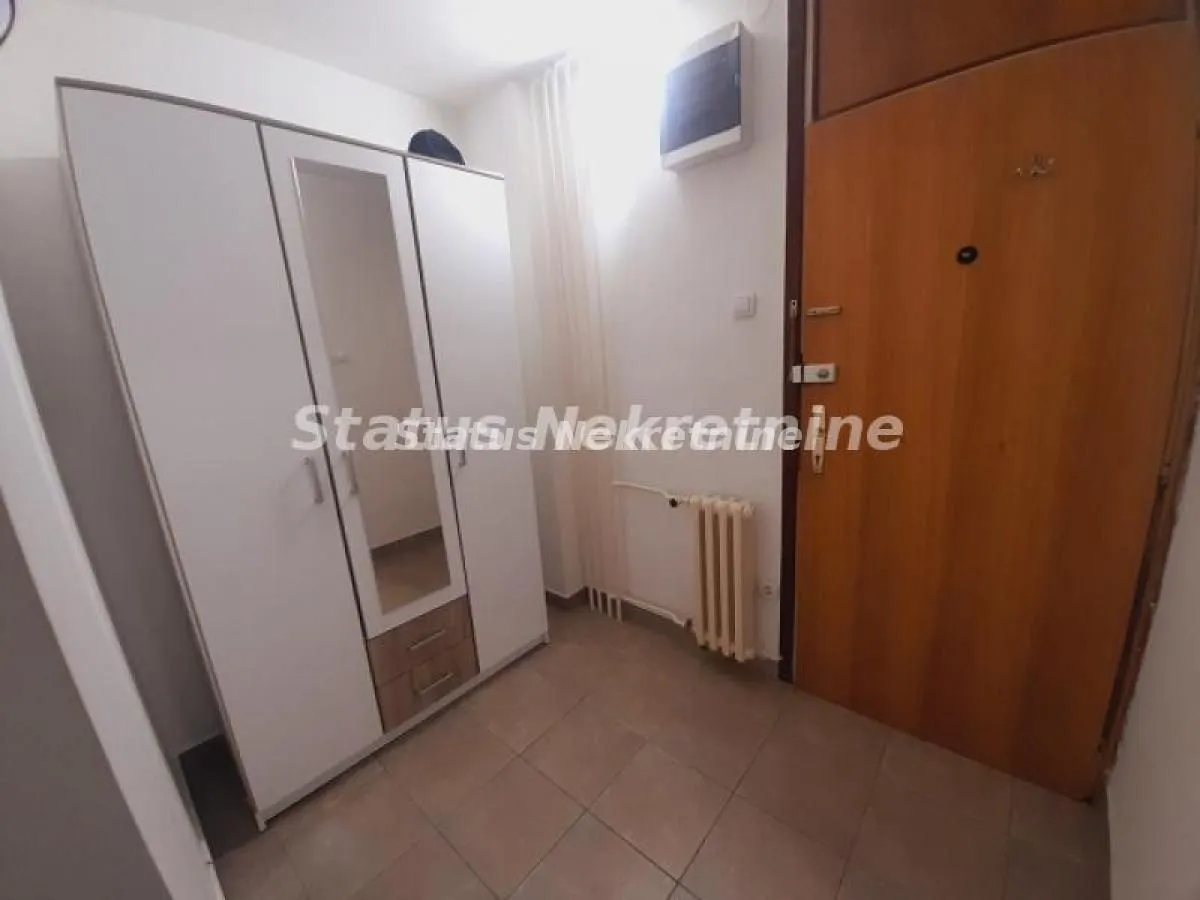 Izdavanje, jednosoban stan, 41m², Liman 4, Novi Sad Sve Podlokacije