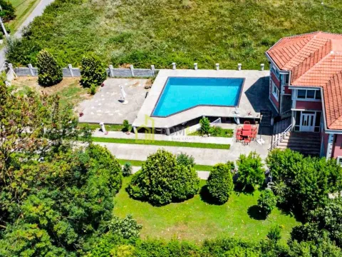 Prodaja, kuća, 340m², Danilovgrad, Crna Gora - image 7