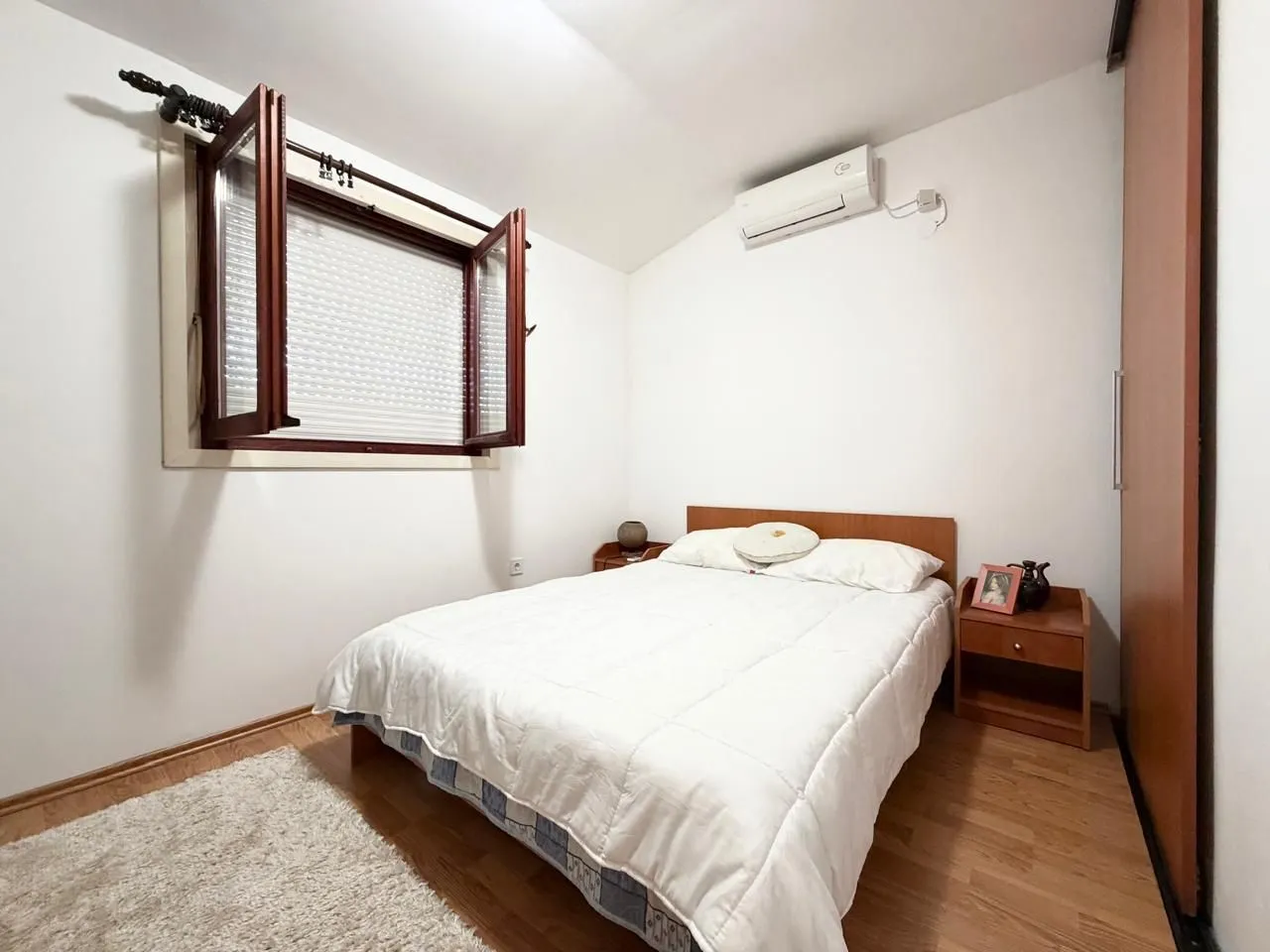 Sale, house, 164m², Gornja Gorica, Podgorica