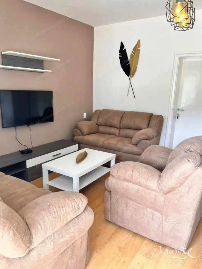 Prodaja, kuća, 169m², Sutomore, Bar