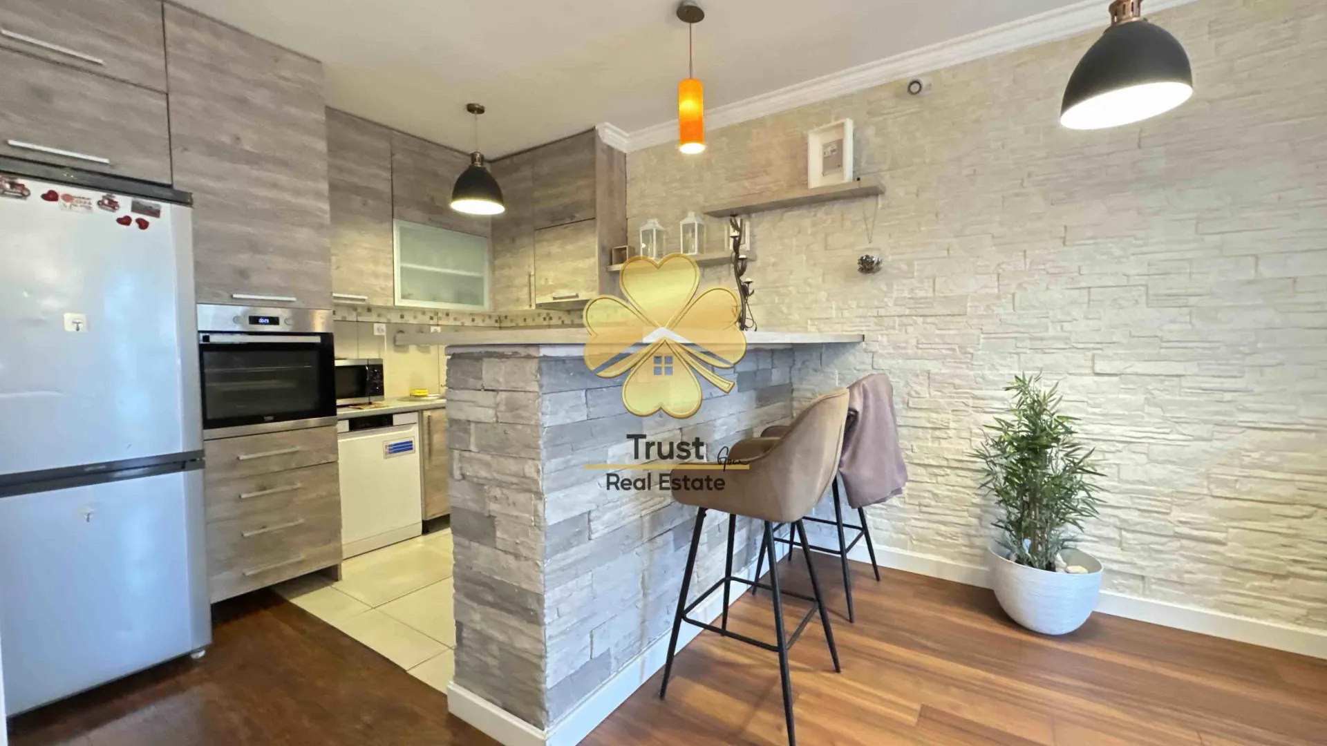 Rent, two bedroom apartment, 80m², Momišići, Podgorica