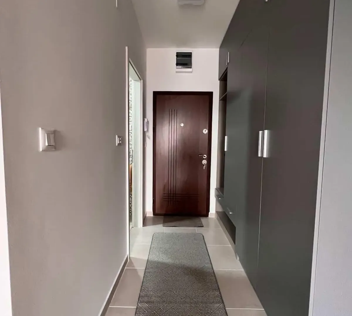 Rent, studio apartment, 31m², Ljubović, Podgorica