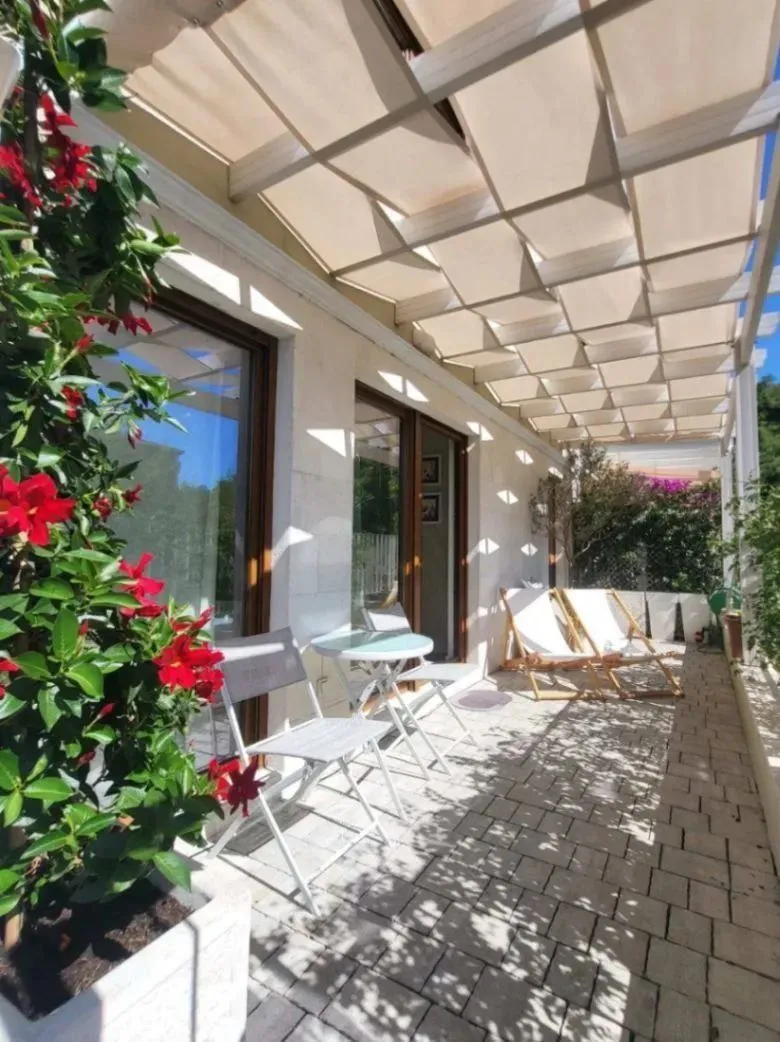 Rent, two bedroom apartment, 70m², Seljanovo, Tivat
