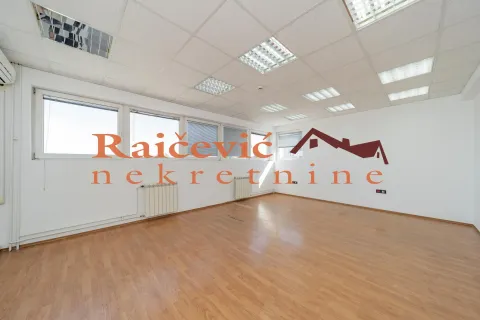 Rent, office space, 216m², Zemun Gornji Grad, Zemun Sve Podlokacije - image 12