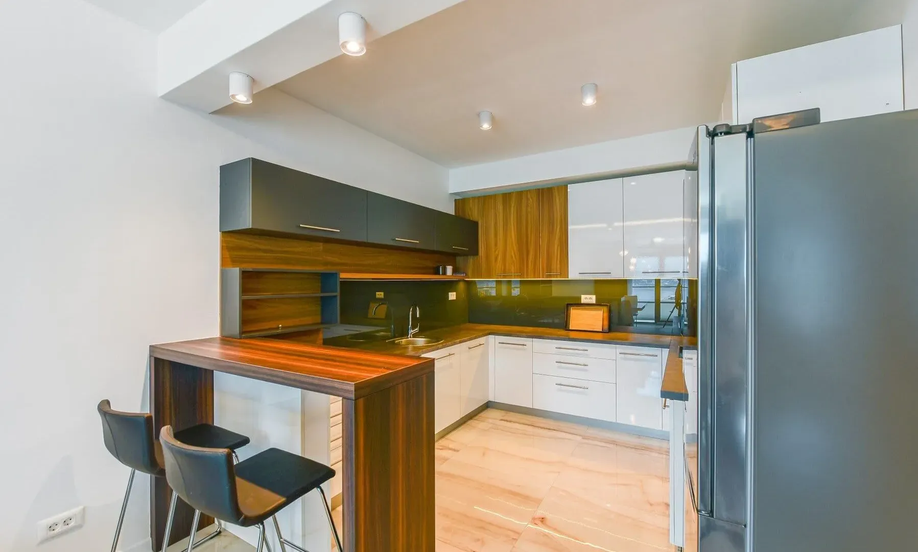 Sale, three bedroom apartment, 121m², Bečići, Budva