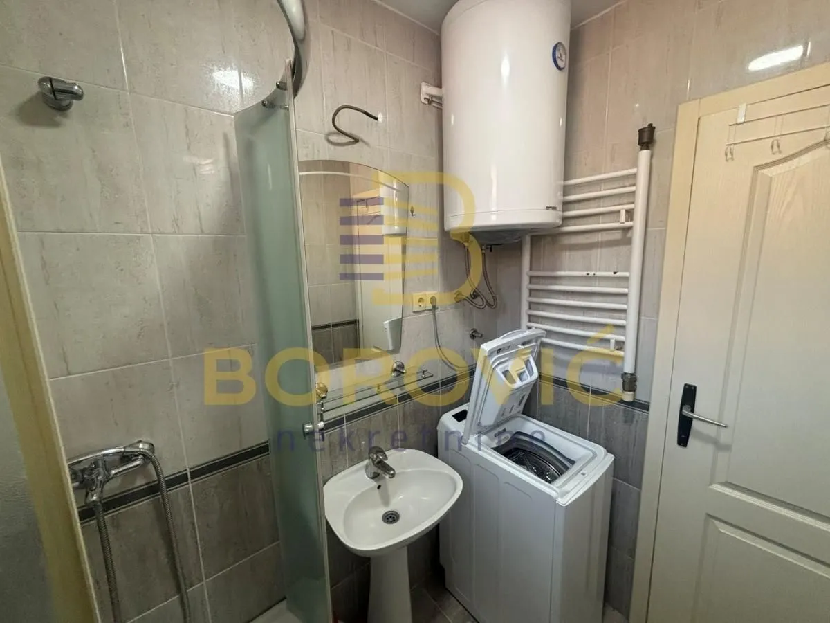 Rent, one bedroom apartment, 30m², Žarkovo, Beograd