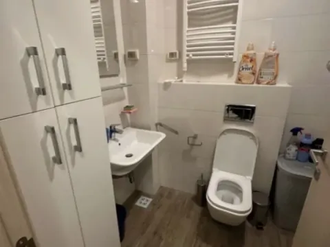 Rent, two bedroom apartment, 72m², City Kvart, Podgorica - image 6