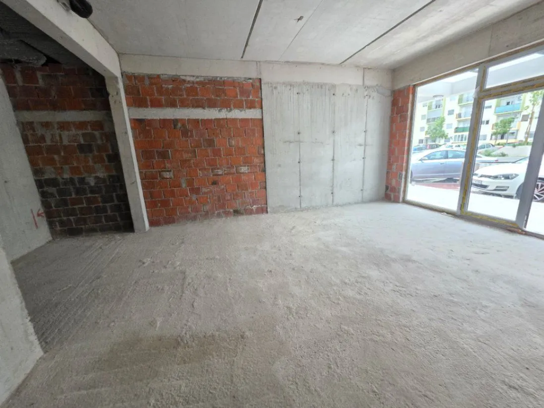 Rent, office space, 43m², Pobrežje, Podgorica