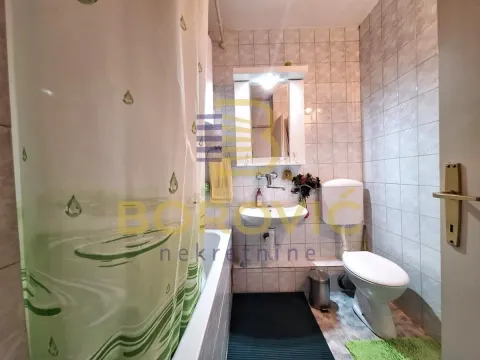 Prodaja, trosoban stan, 80m², Novi Beograd Blok 22, Novi Beograd Sve Podlokacije - image 15