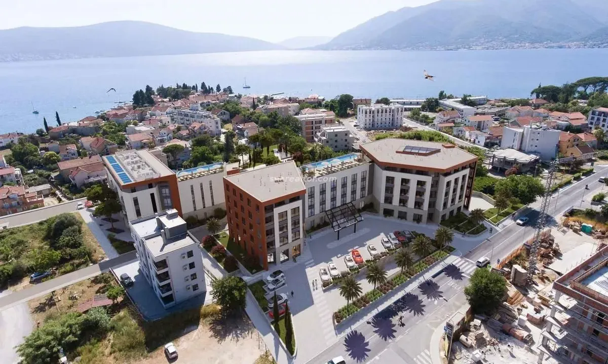 Prodaja, jednosoban stan, 47m², Tivat, Crna Gora