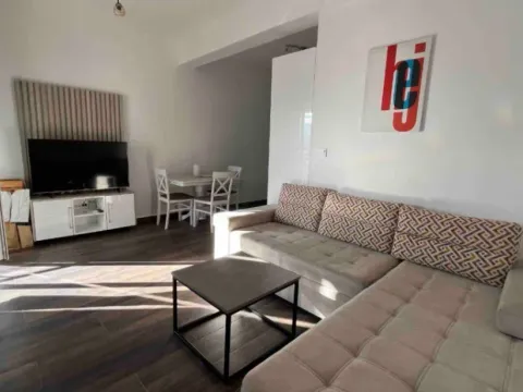 Rent, two bedroom apartment, 55m², Tivat, Crna Gora