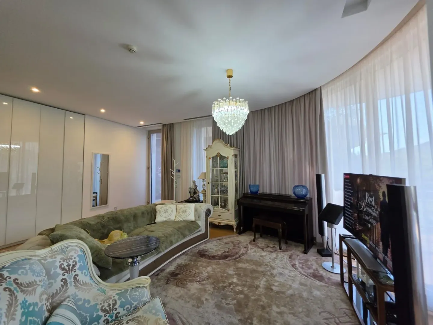 Prodaja, dvosoban stan, 160m², Budva, Crna Gora