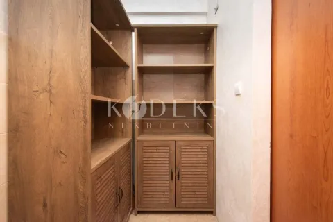 Izdavanje, dvosoban stan, 85m², Preko Morače, Podgorica - image 4