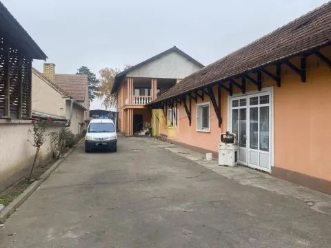 Prodaja, kuća, 133m², Žabalj, Srbija - image 2