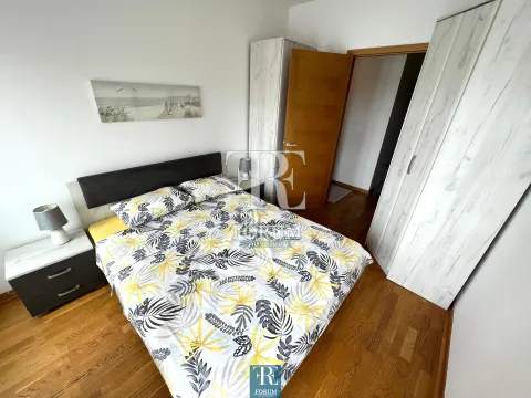 Sale, two bedroom apartment, 64m², City Kvart, Podgorica - image 11