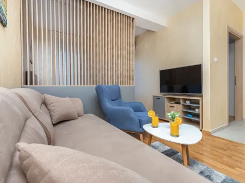 Prodaja, dvosoban stan, 55m², Bečići, Budva - image 19