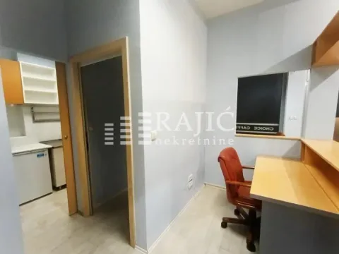 Rent, office space, 145m², Slavija, Vračar Sve Podlokacije - image 12