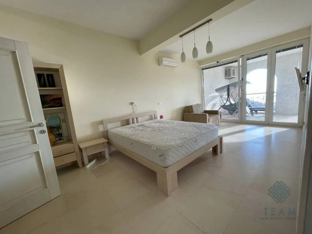 Prodaja, dvosoban stan, 154m², Topla, Herceg Novi