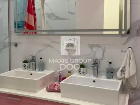 Izdavanje, kuća, 290m², Kaludjerica, Grocka - image 12