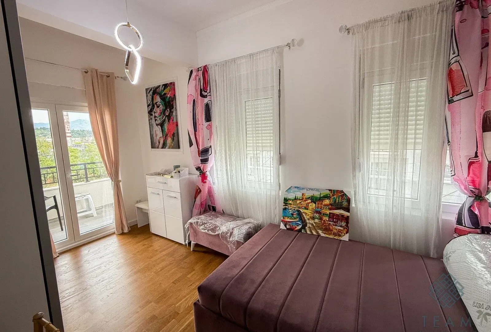 Prodaja, četvorosoban stan, 145m², Zabjelo, Podgorica