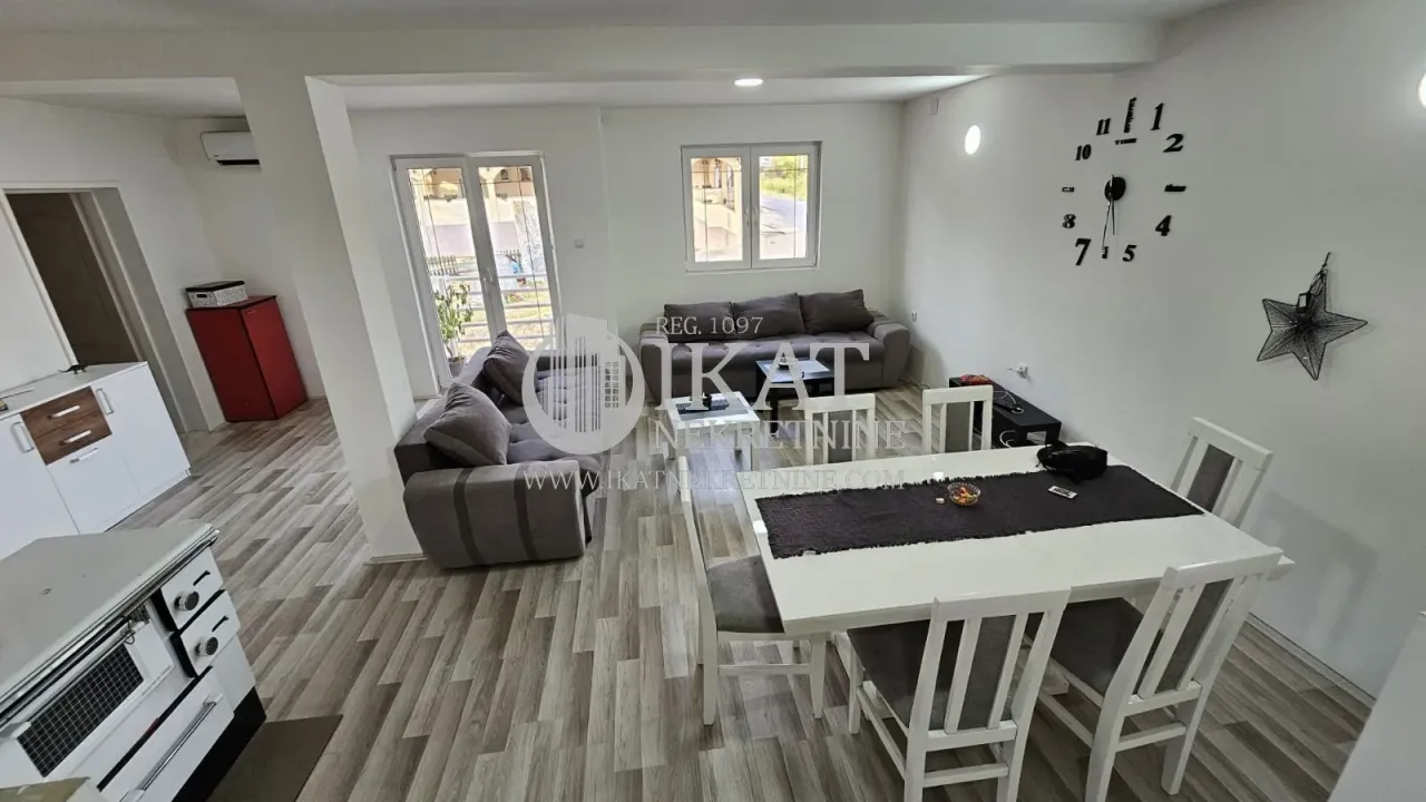 Prodaja, kuća, 164m², Mala Ivanča, Sopot