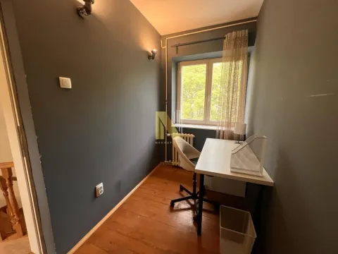 Prodaja, četvorosoban stan, 103m², Stari grad, Novi Sad - image 16