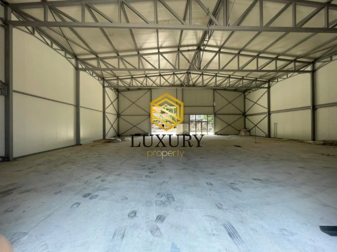 Rent, office space, 500m², Velje Brdo, Podgorica