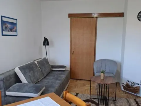 Stan in Železnička Stanica