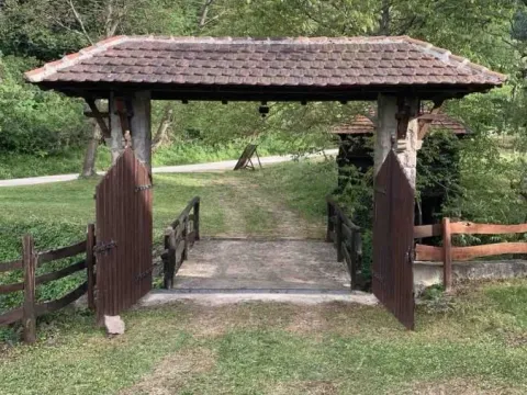 Prodaja, kuća, 146m², Ba, Ljig - image 12
