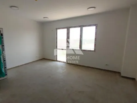 Rent, office space, 2318m², Dobanovci, Surčin - image 11