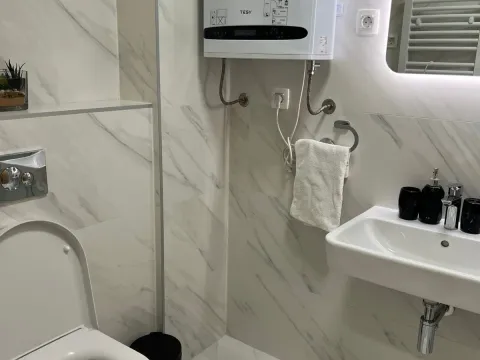 Rent, one bedroom apartment, 47m², New City, Podgorica - image 8