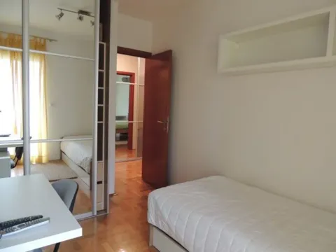 Rent, two bedroom apartment, 67m², Preko Morače, Podgorica - image 15