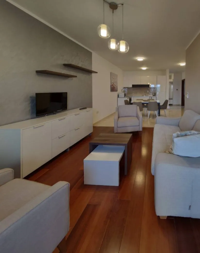 Rent, apartment, 100m², Bečići, Budva