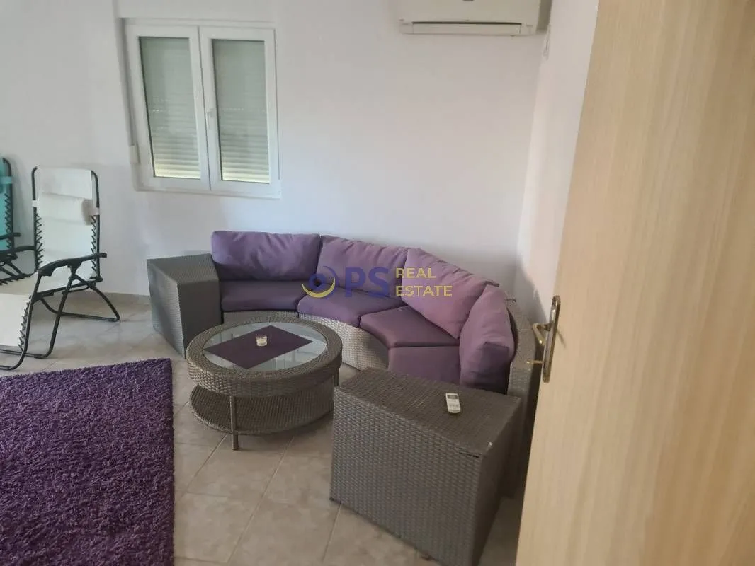 Sale, house, 400m², Bar, Crna Gora