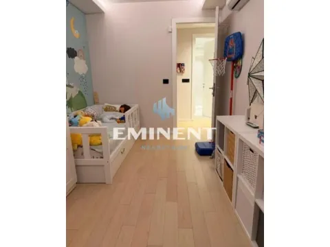 Izdavanje, trosoban stan, 103m², Stari Grad, Beograd - image 11