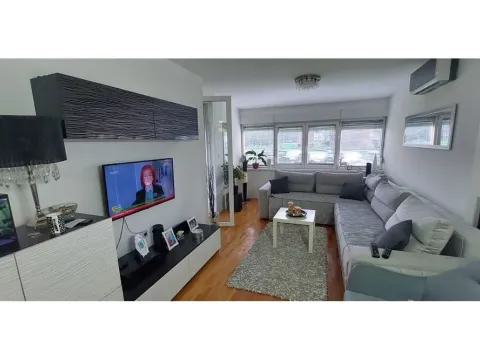 Prodaja, jednosoban stan, 53m², Niš, Srbija - image 9