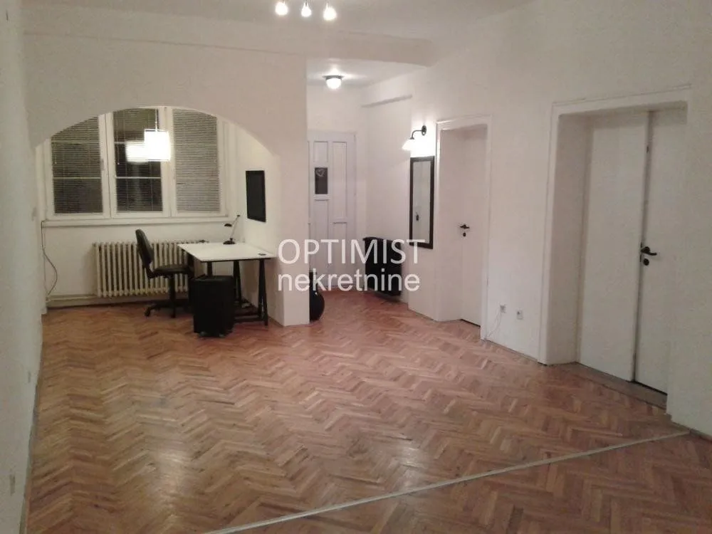 Prodaja, trosoban stan, 106m², Čukarica, Beograd