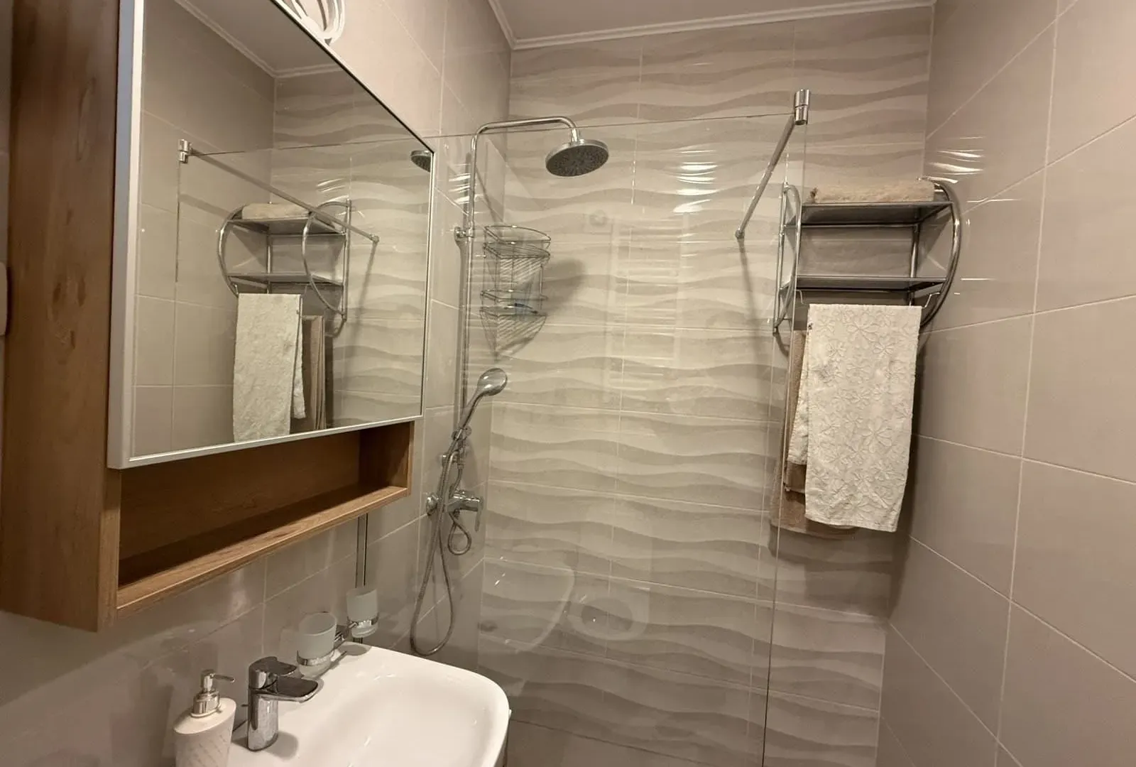 Rent, one bedroom apartment, 50m², Blok 9, Podgorica