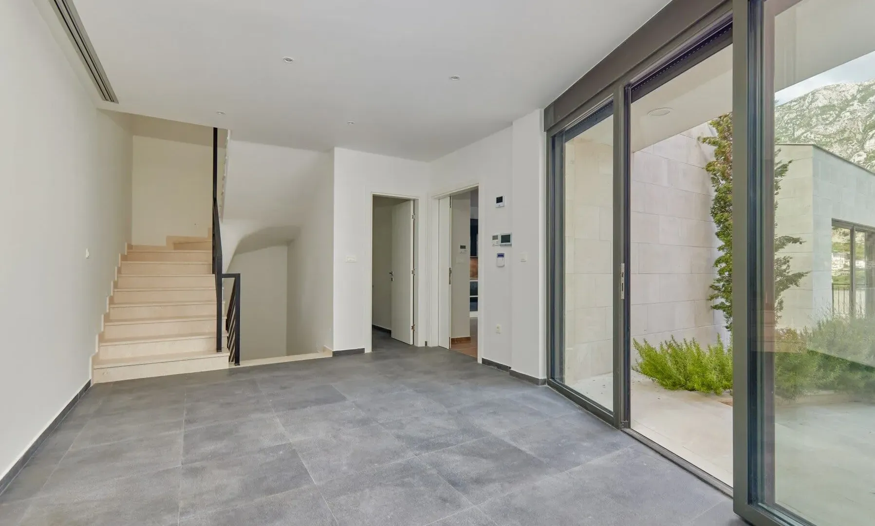 Sale, house, 456m², Prčanj, Kotor