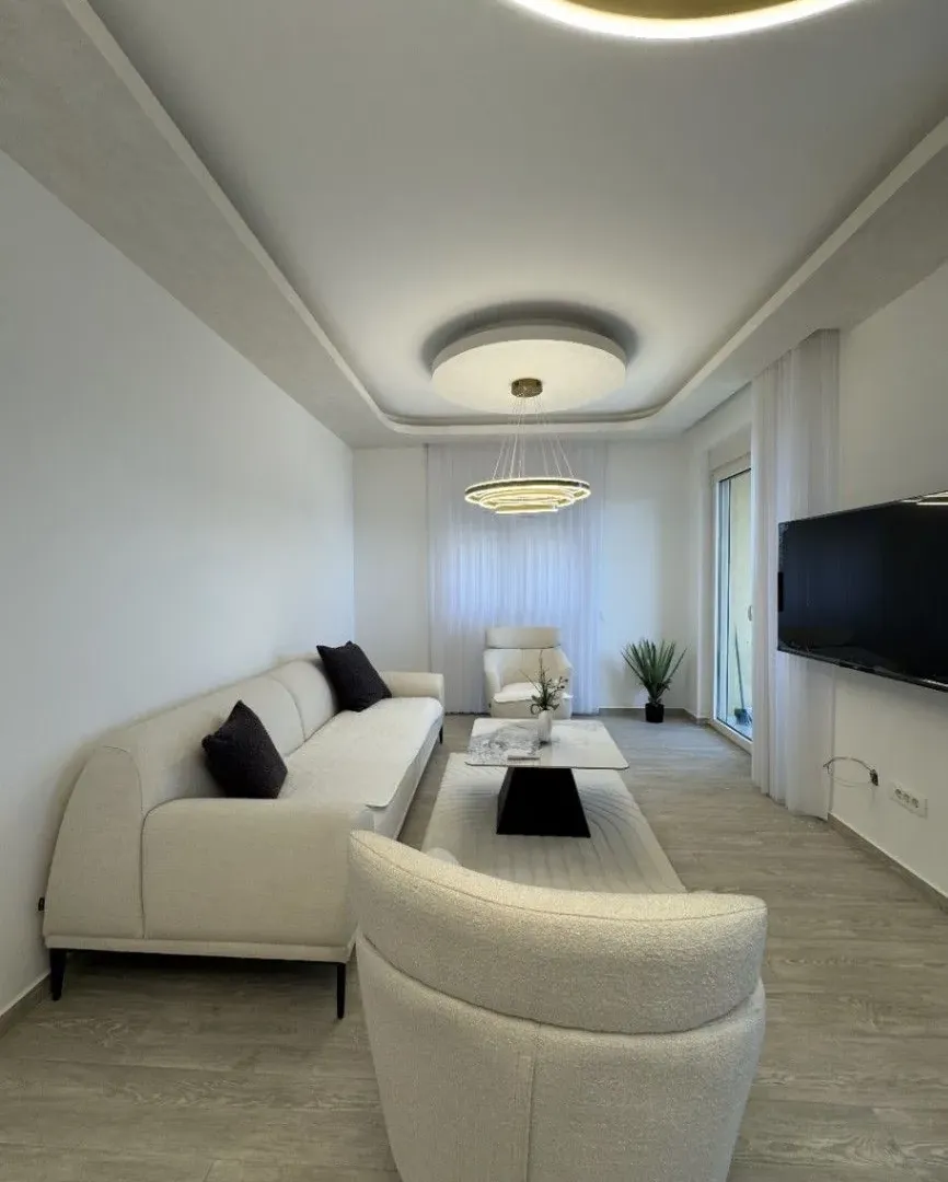 Sale, two bedroom apartment, 74m², Bečići, Budva