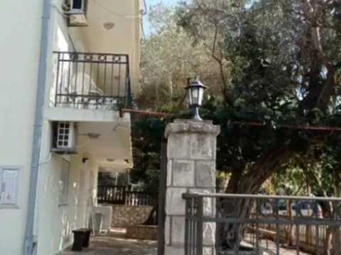 Sale, house, 300m², Marovići, Bar - image 2