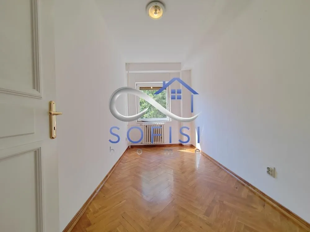Izdavanje, četvorosoban stan, 101m², Novi Sad Sve Podlokacije, Novi Sad