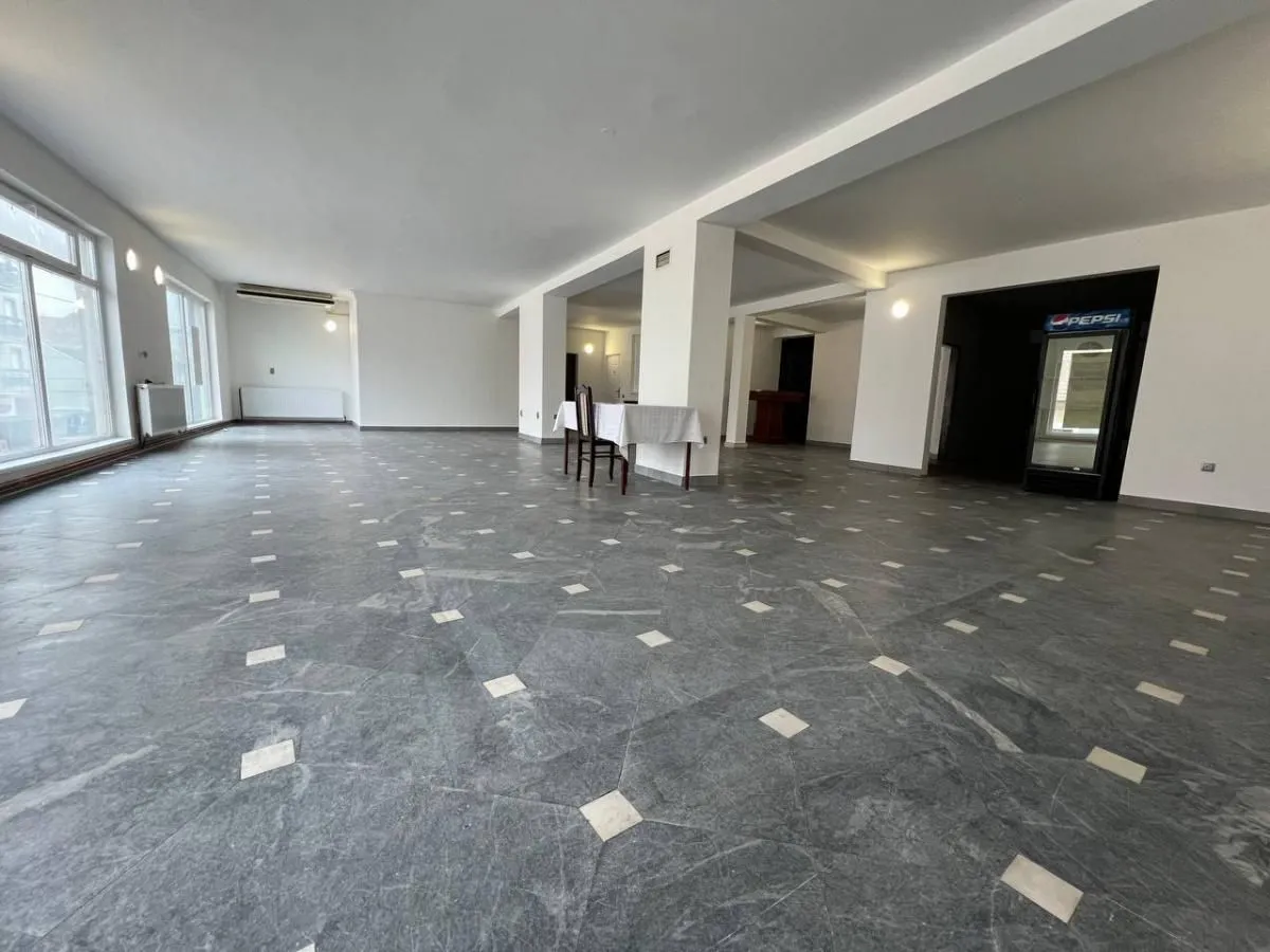 Rent, office space, 142m², Salajka, Novi Sad Sve Podlokacije