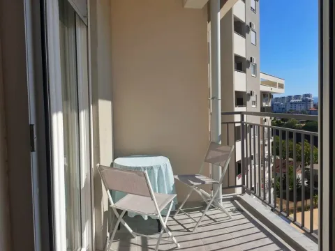 Rent, one bedroom apartment, 45m², City Kej, Podgorica - image 7