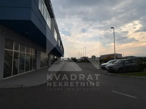 Sale, office space, 2300m², Tuški Put, Podgorica - image 12