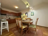 Izdavanje, dvosoban stan, 80m², Stari Aerodrom, Podgorica - image 4