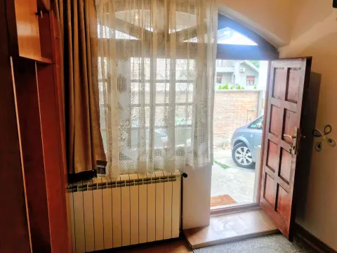 Rent, one bedroom apartment, 30m², Zvezdara Sve Podlokacije, Beograd - image 2