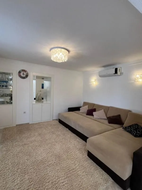 Prodaja, kuća, 75m², Savina, Herceg Novi